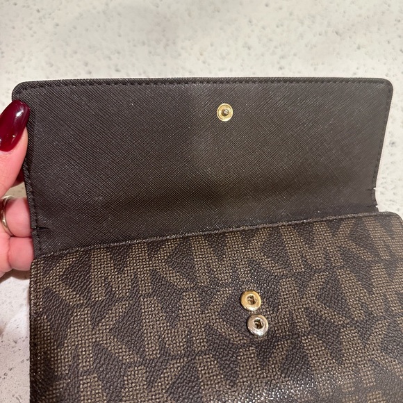 Michael kors wallet - Picture 8 of 8